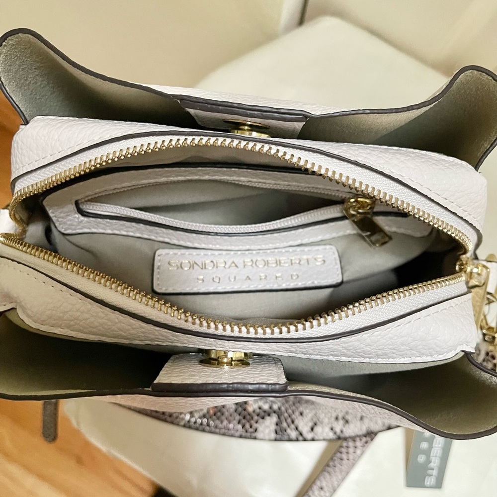 BNWT Sondra Roberts Squared vegan leather bag - Picture 13 of 16
